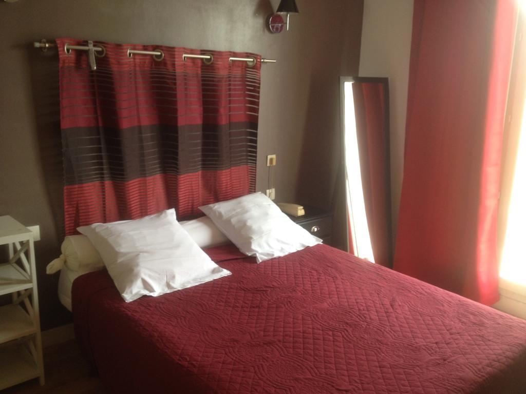 Hotel Moderne Viré Buitenkant foto